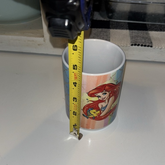 Disney’s The Little Mermaid - Ariel coffee mug - Picture 8 of 9